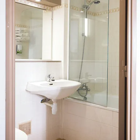 Mont Vernon Hotel 3*