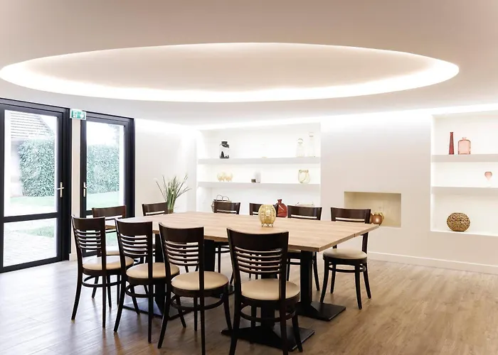 Hotel Mont Vernon 3*